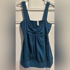 Kiwi women’s tank top.